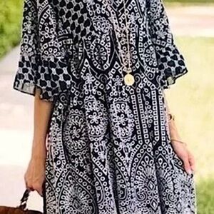 ANTHROPOLOGIE Akemi Kin Brooke Embroidered Eyelet Black Kimono Dress Size 8 Boho